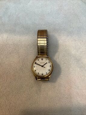 Vintage 1966 Bulova Accutron Model 214 M7 With New Battery & Original Band​